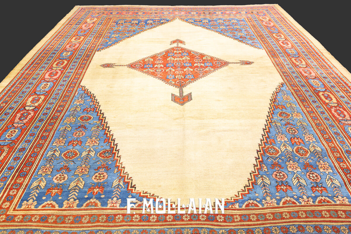 Medallion with Beige Wool open-field Antique Bakhshayesh Carpet n°:68786141